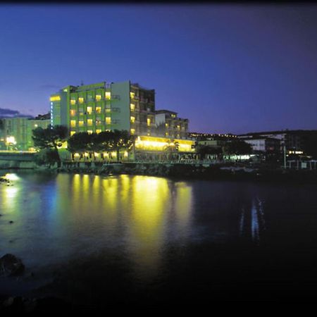 Hotel Bellevue Et Mediterranée Diano Marina Exterior foto